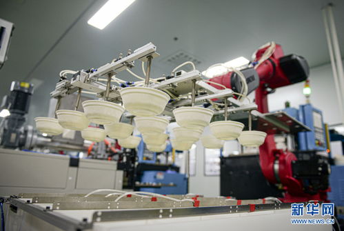 強(qiáng)信心 走進(jìn)百企丨運(yùn)鴻集團(tuán) 堅持新發(fā)展理念，以技術(shù)創(chuàng)新驅(qū)動全生物降解產(chǎn)品走向全球