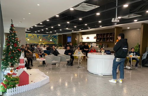 區(qū)塊鏈報告會心得體會3000 不懂技術(shù)難入行 區(qū)塊鏈技術(shù)軟件開發(fā)師 資格證為何成行業(yè)香餑餑 ...